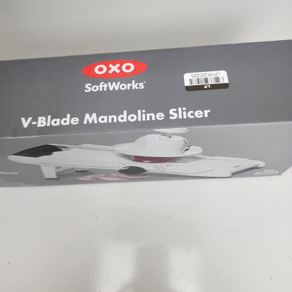 OXO V-Blade Mandoline ABS & Stainless Steel 4 Blades Vegetable & Potato Slicer - Picture 3 of 6